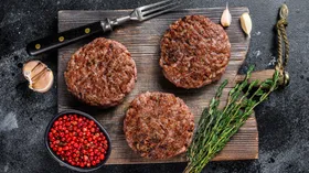 Как едят медведей в Сибири