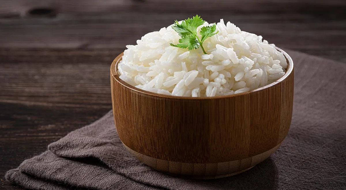 Ответы gkhyarovoe.ru: скажите как сделать так, чтобы рис был рассыпчатым после варки?