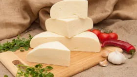 Что за сыр сулугуни: кто его придумал, что из него готовят и куда добавляют
