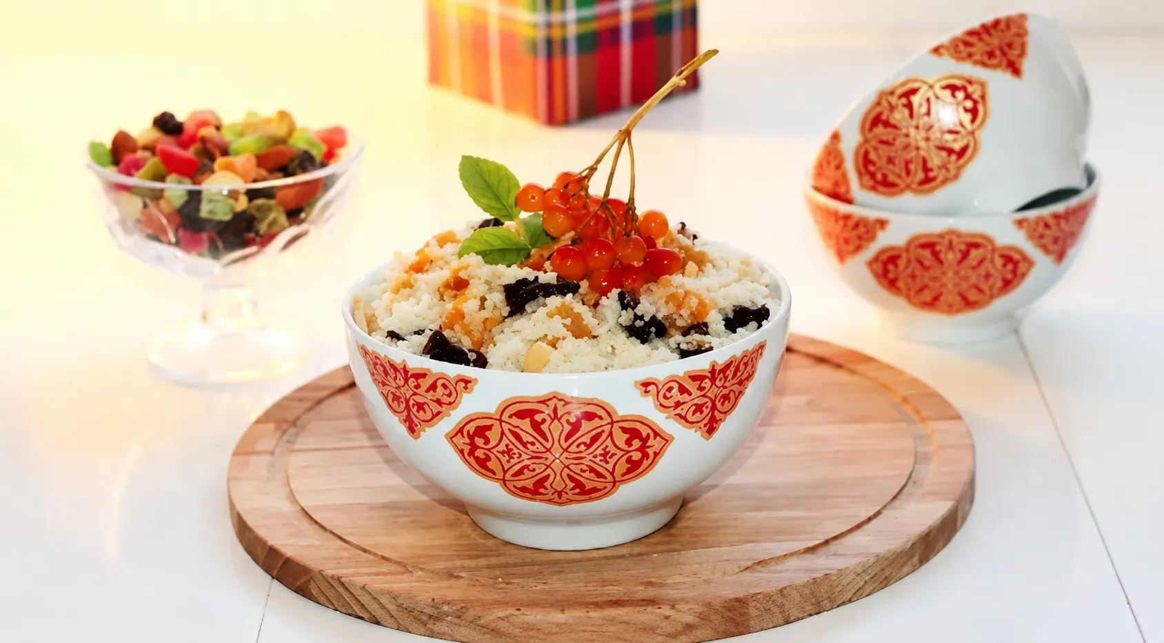 Кускус с сухофруктами и орехами