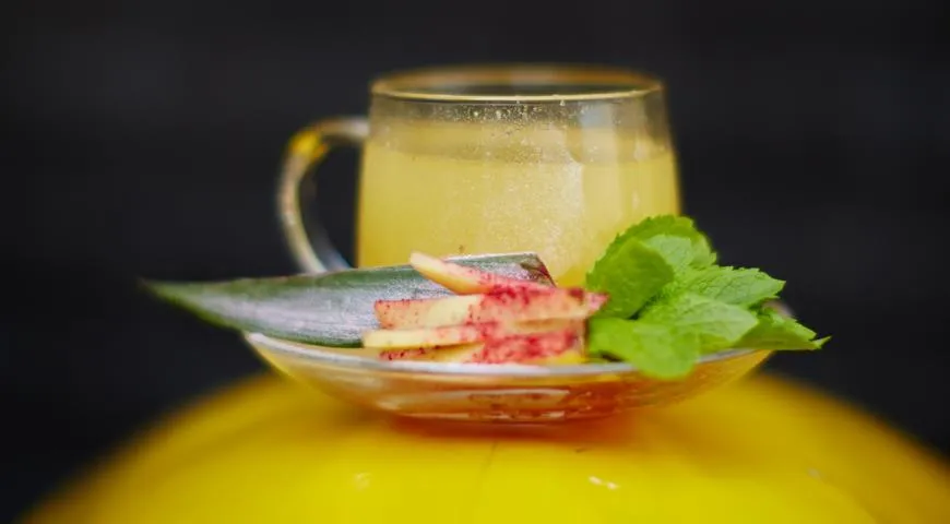 Коктейль Hot Pisco Punch 