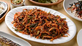 Кальмары по-корейски: 7 рецептов с овощами, морковью, морской капустой и креветками
