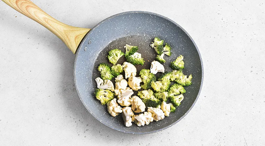 Суп из брокколи и цветной капусты