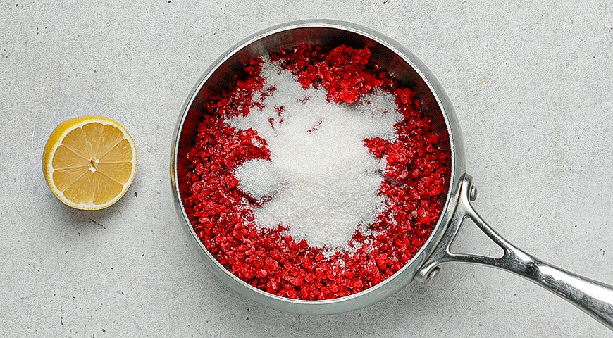 Малиновый пай без выпечки