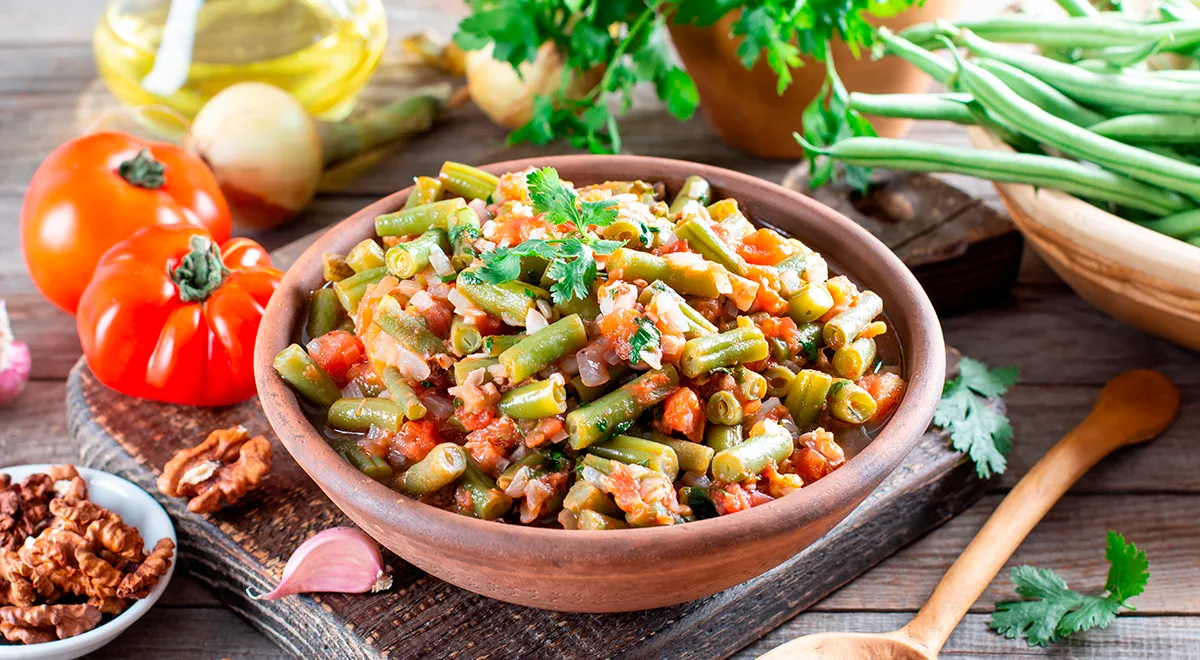 Овощное рагу со стручковой фасолью