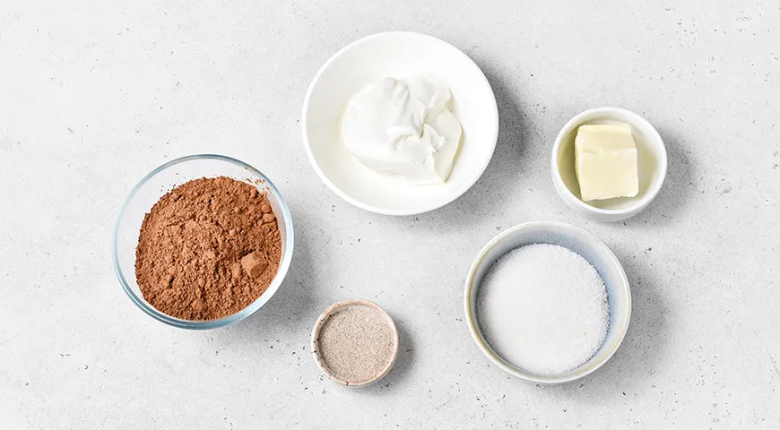 Глазурь из какао и сметаны