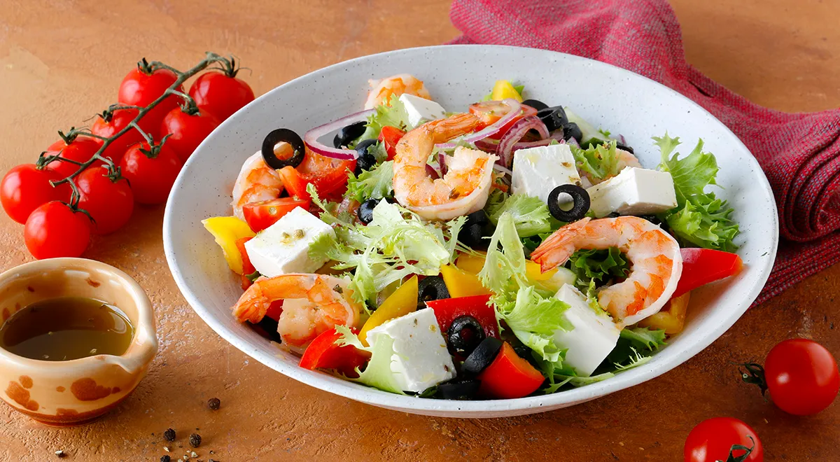 Рецепт греческого салата с креветками
