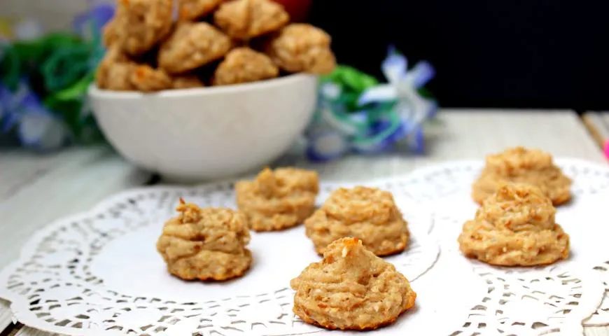 Рецепт творожного печенья с бананом, яблоком и овсяными хлопьями