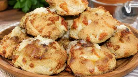 Сырное печенье с чесноком