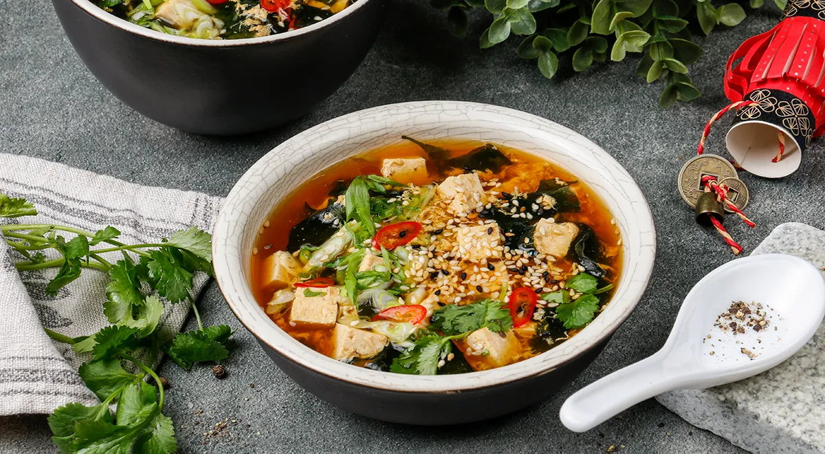 Рецепт супа с кимчи, яйцом и водорослями в домашних условиях