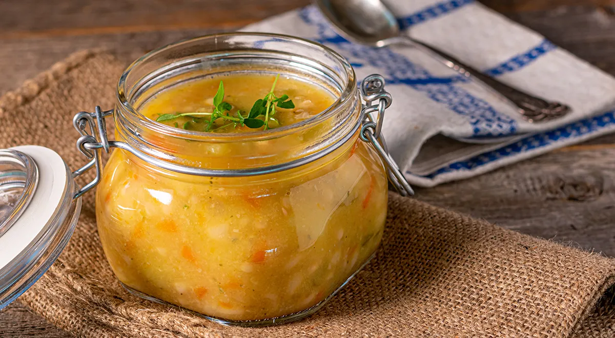 Гороховый суп с бараниной. Суп гороховый на зиму рецепты. Заготовки для супов на зиму в банках. Суп гороховый на зиму рецепты. Суп гороховый на зиму рецепты.