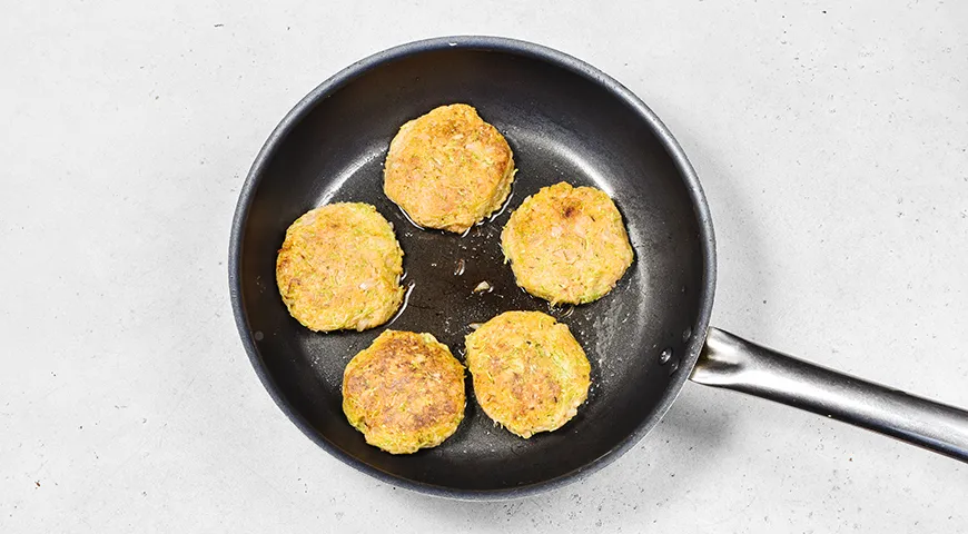 Котлеты из кабачка и картошки