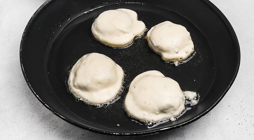 Ленивые беляши на кефире (на сковороде)