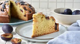 Рецепты с молочной продукцией, яйцом и сливами