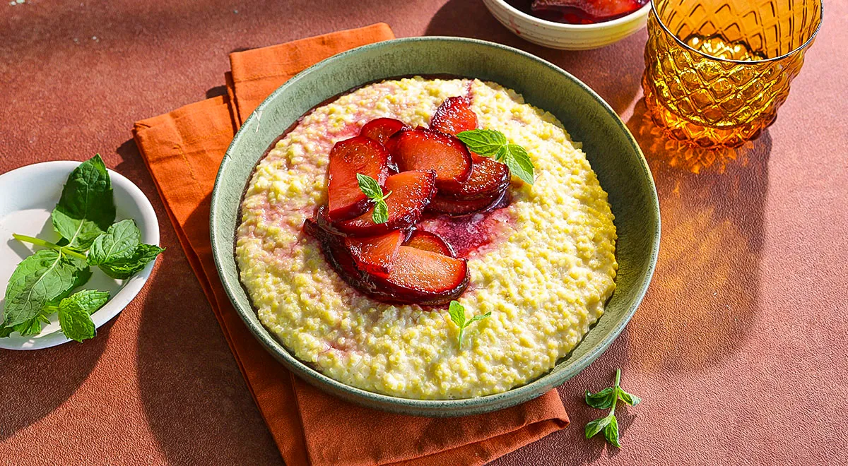 Пшенная каша с медовыми сливами