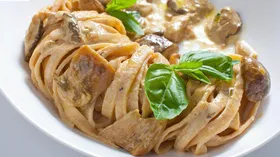 Рецепты с сырами, макаронами и вином белым