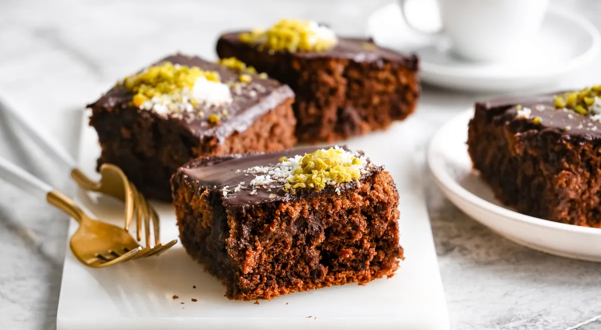 Турецкий шоколадный мокрый кекс