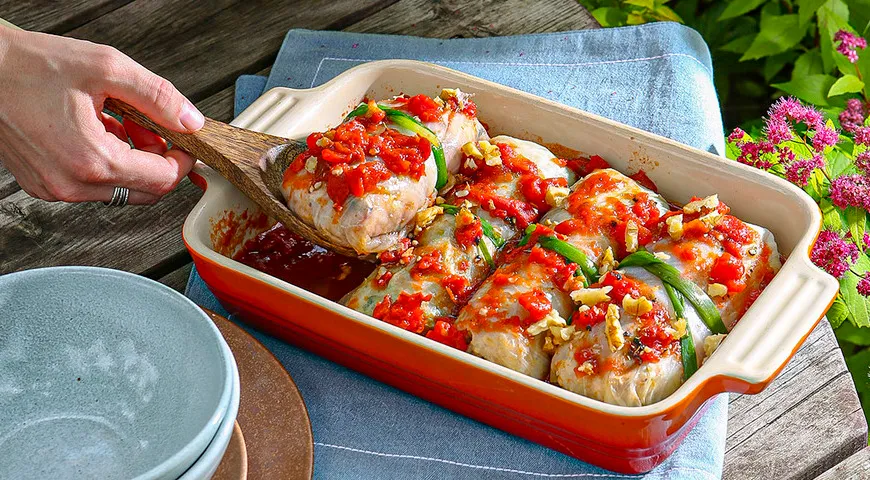 Веганские голубцы с рисом и орехами