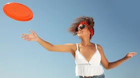Активное лето: ловите тарелку или мяч