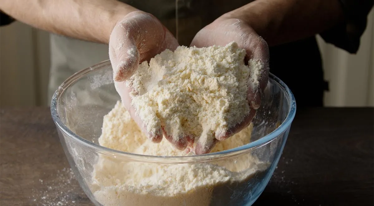 Тесто на маргарине: готовим слоистое, для курника. Подробное видео 