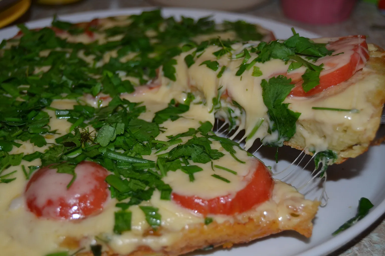 Быстрая картофельная пицца на сковороде