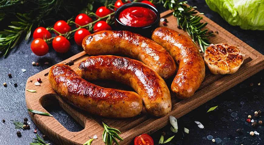 Чем отличаются шпикачки от сарделек