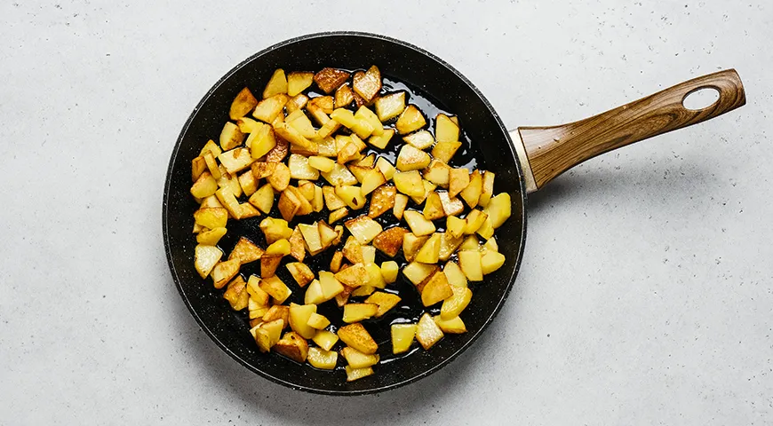 Грибы с картошкой в горшочках в духовке