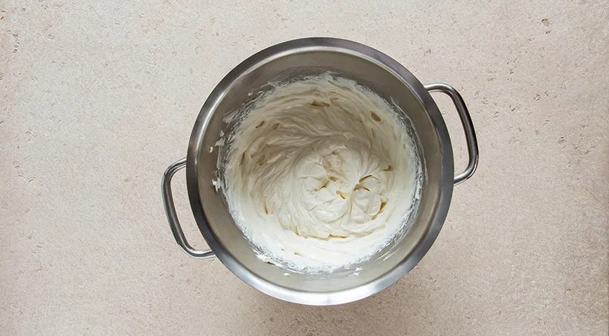 Сложные десерты – легко! Как испечь дома «Красный бархат» и «Шоколадный» торт, если вы не кондитер