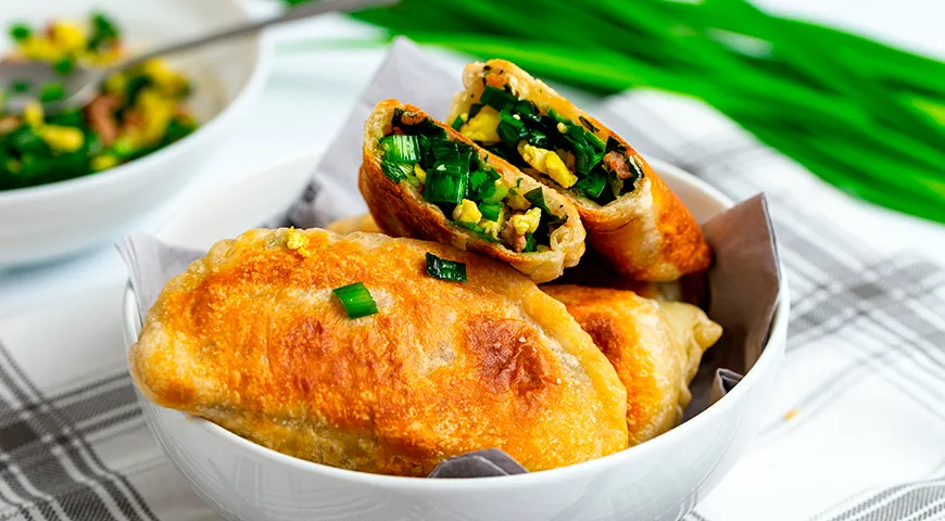 Жареные пирожки с джусаем
