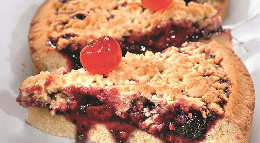 Тертый пирог с повидлом