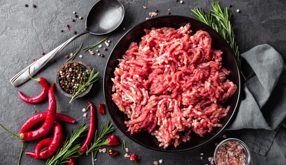 Что добавить в фарш вместо хлеба: 10 продуктов, чтобы котлеты получились сочными и нежными