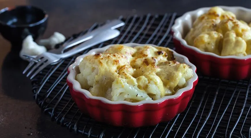 Запеканка из цветной капусты с сыром