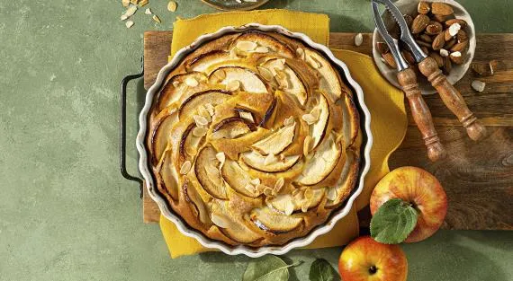 Яблочный пирог, приготовленный из теста с разрыхлителем, рецепт