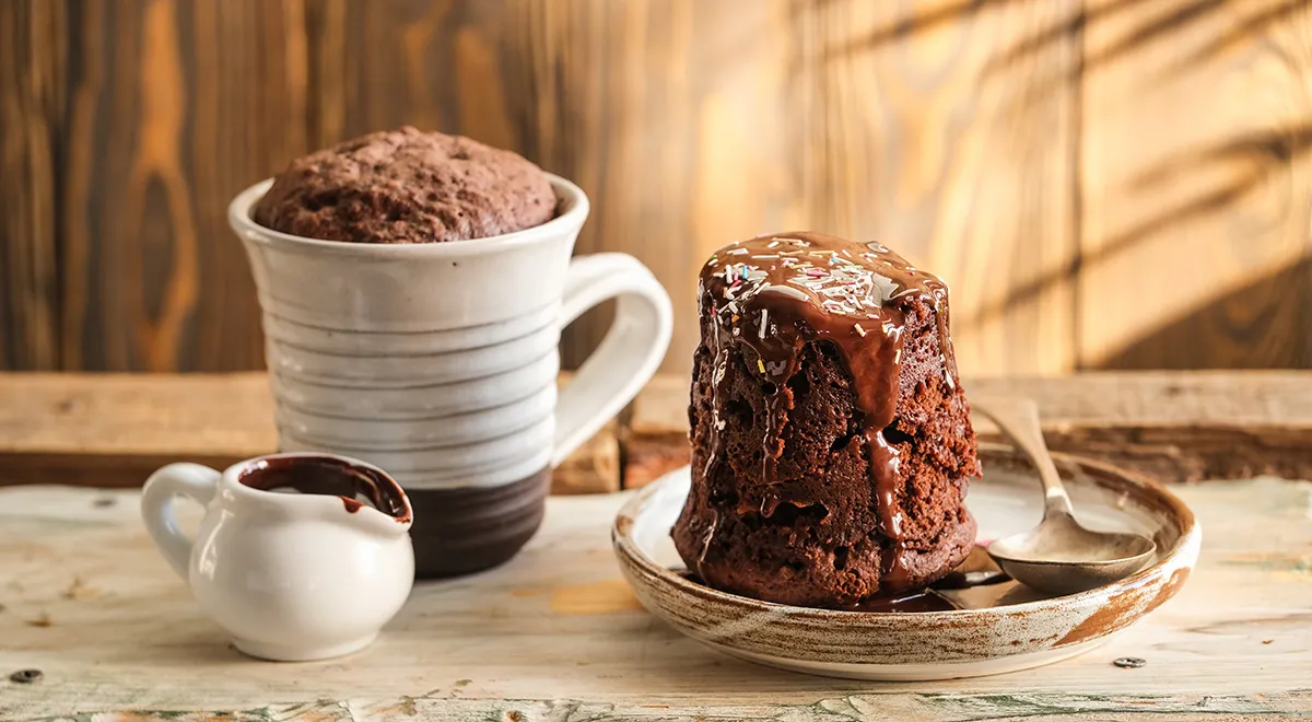 Шоколадный кекс в микроволновке (Фото Shutterstock)