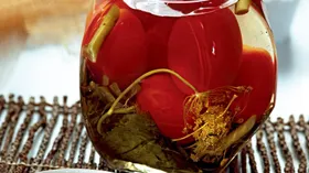 Рецепты с чесноком, ягодами и хреном