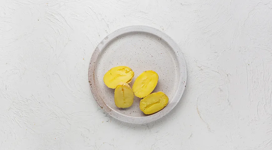 Картошка в мундире в микроволновке