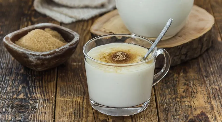 Овсяный кисель на молоке с ванилином