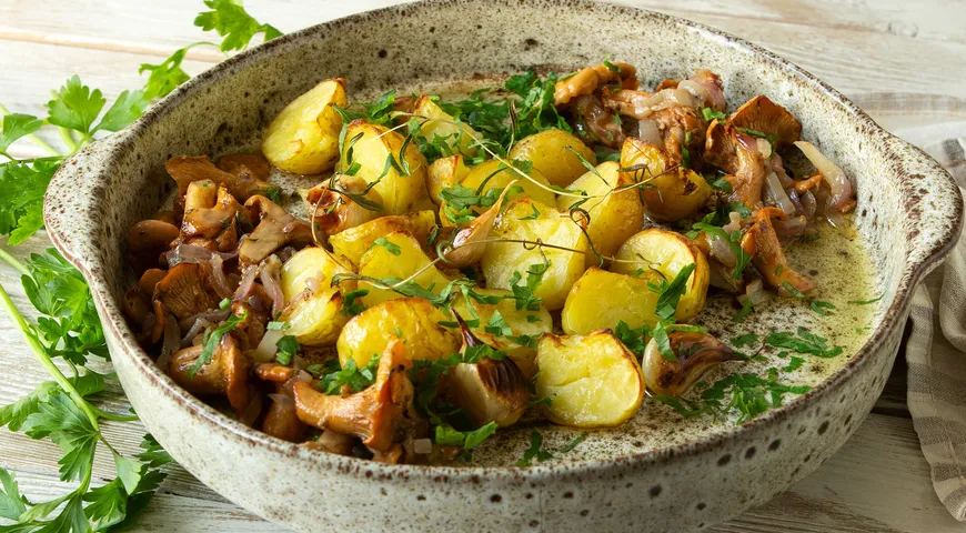 Не стоит пытаться маскировать вкус лисичек, если они сильно горчат