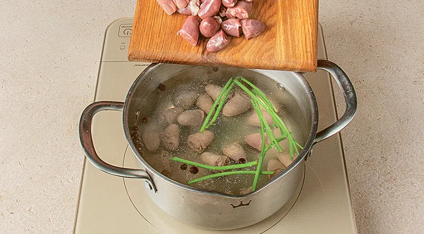 Как готовить куриные потроха