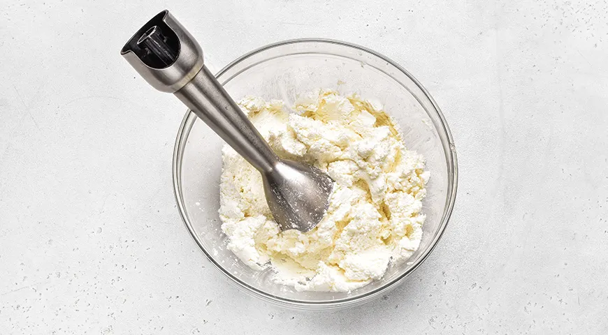 Пышные сырники на сковороде