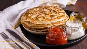 Россияне назвали любимые начинки к блинам на Масленицу