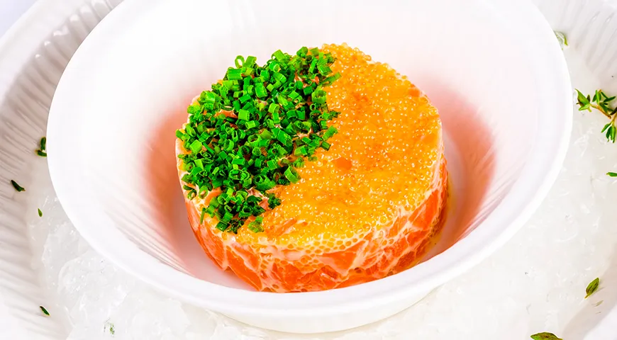  В современной фьюжн-кухне икру щуки добавляют в рыбный тартар