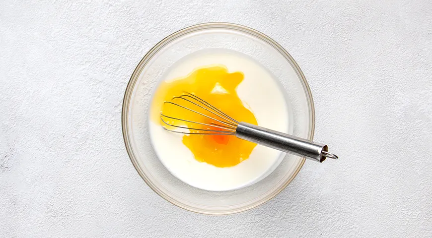 Кукурузные кексы с сосисками