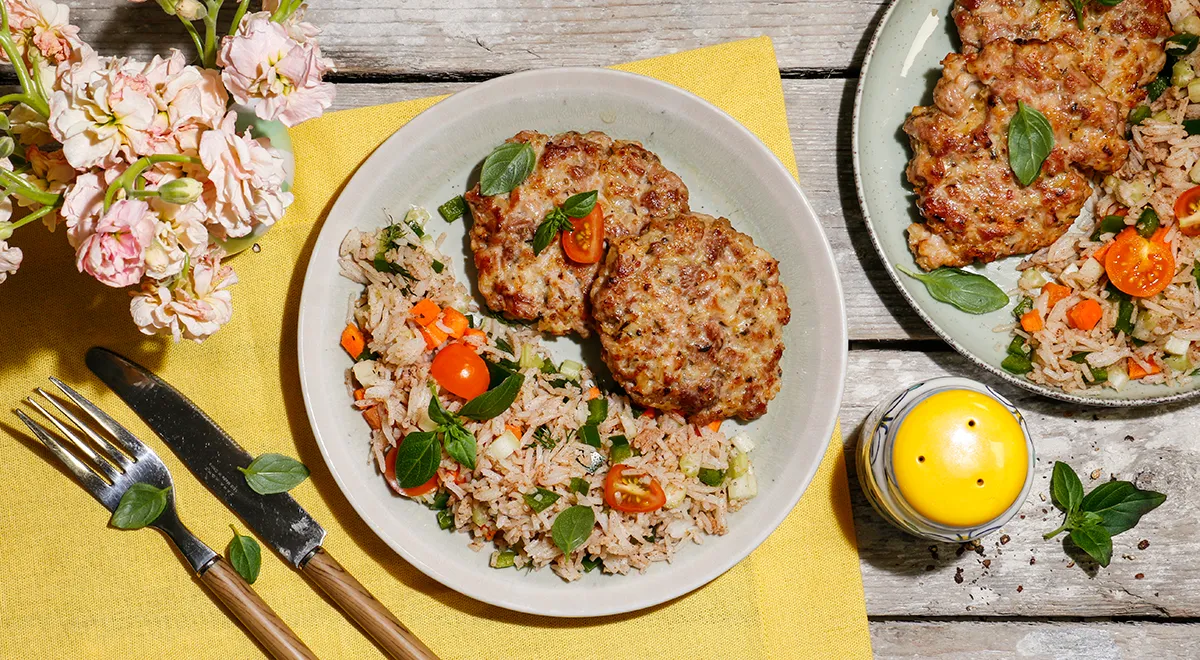 Рубленые котлеты из индейки на сковороде