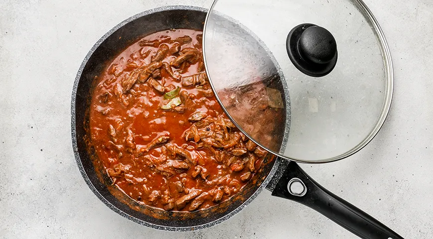 Свиная печень с подливкой