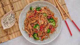 Чоу мейн с курицей