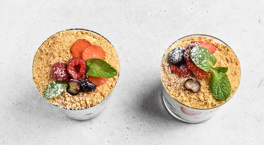 Трайфл Медовик в стакане