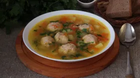 Суп с кабачком и фрикадельками
