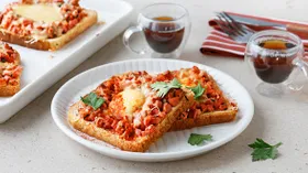 Рецепты с молочной продукцией, томатами и сосисками