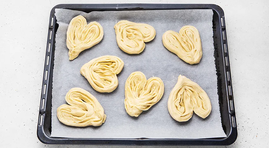 Пышные плюшки на кефире